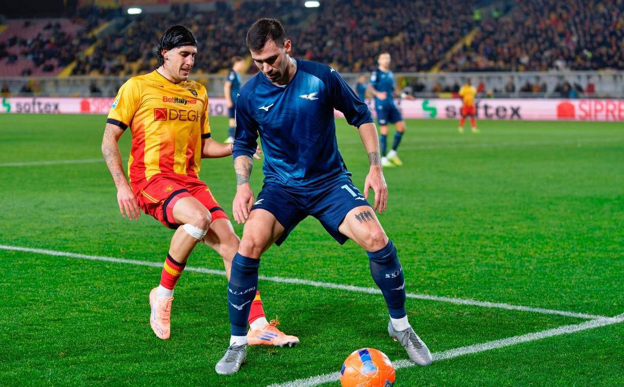 意甲最新积分榜出炉：科莫大胜冲击前四，拉齐奥佛罗伦萨表现各异